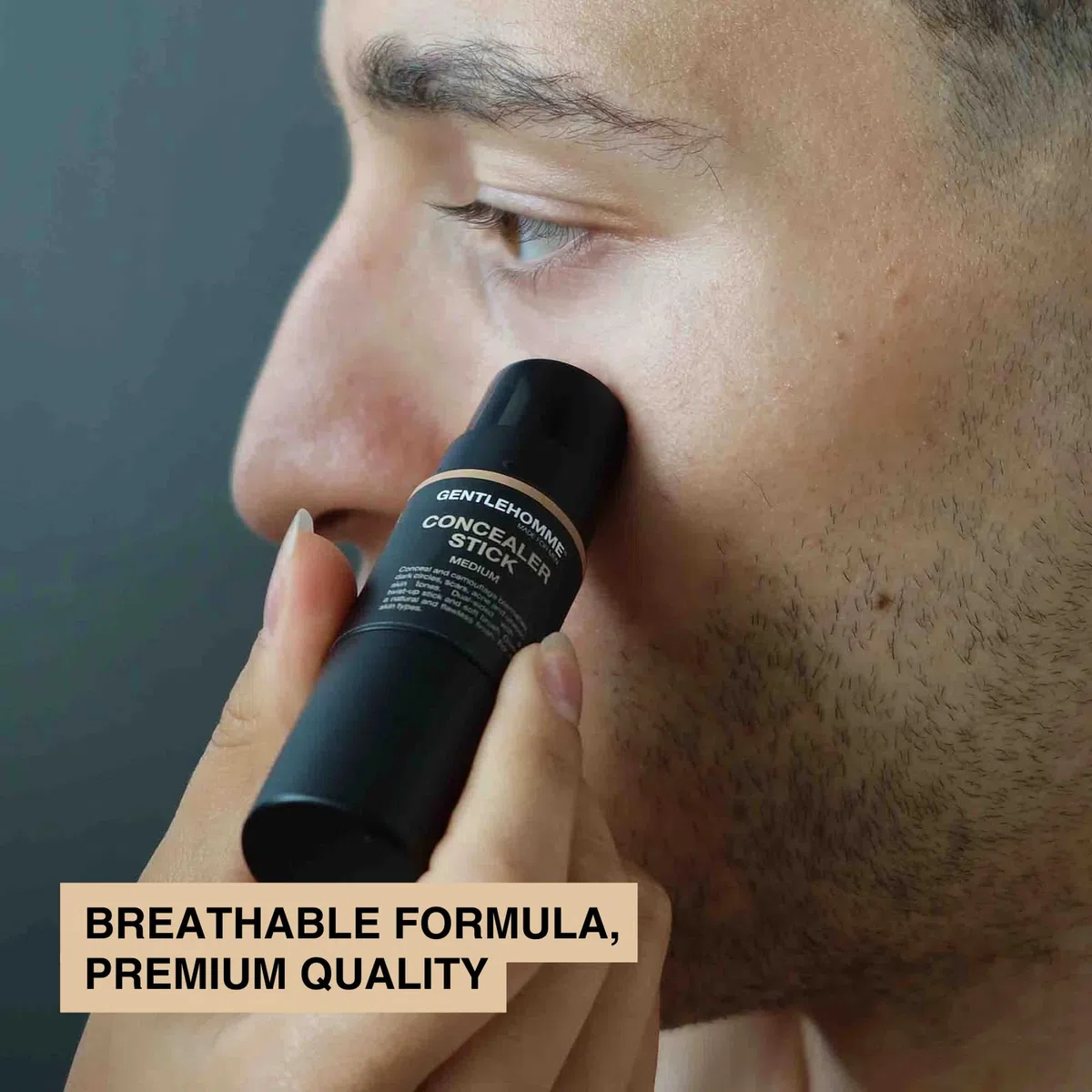 Gentlehomme Concealer Stick für Herren mit Pinsel für Augenringe Radiergummi, Medium Light