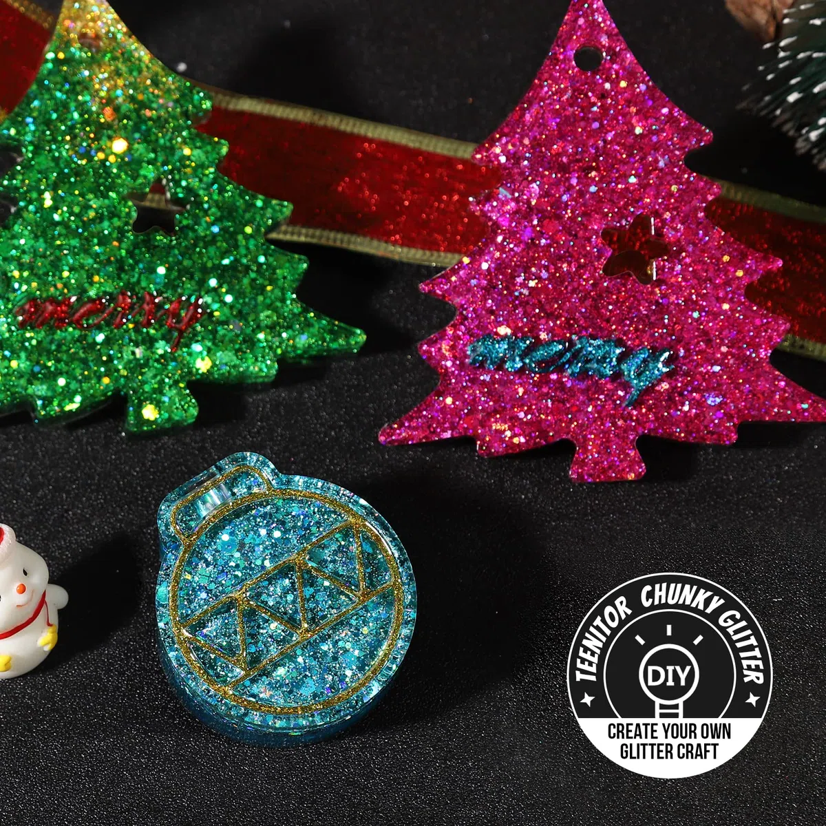 Festival Chunky and Fine Glitter Mix Teenitor 32 Farben Chunky Pailletten & Fine Glitter Powder Mix Irisierend Glitter Flakes Cosmetic Face Body Eye Hair Nail Art Resin Tumbler Glitter Loose Glitter