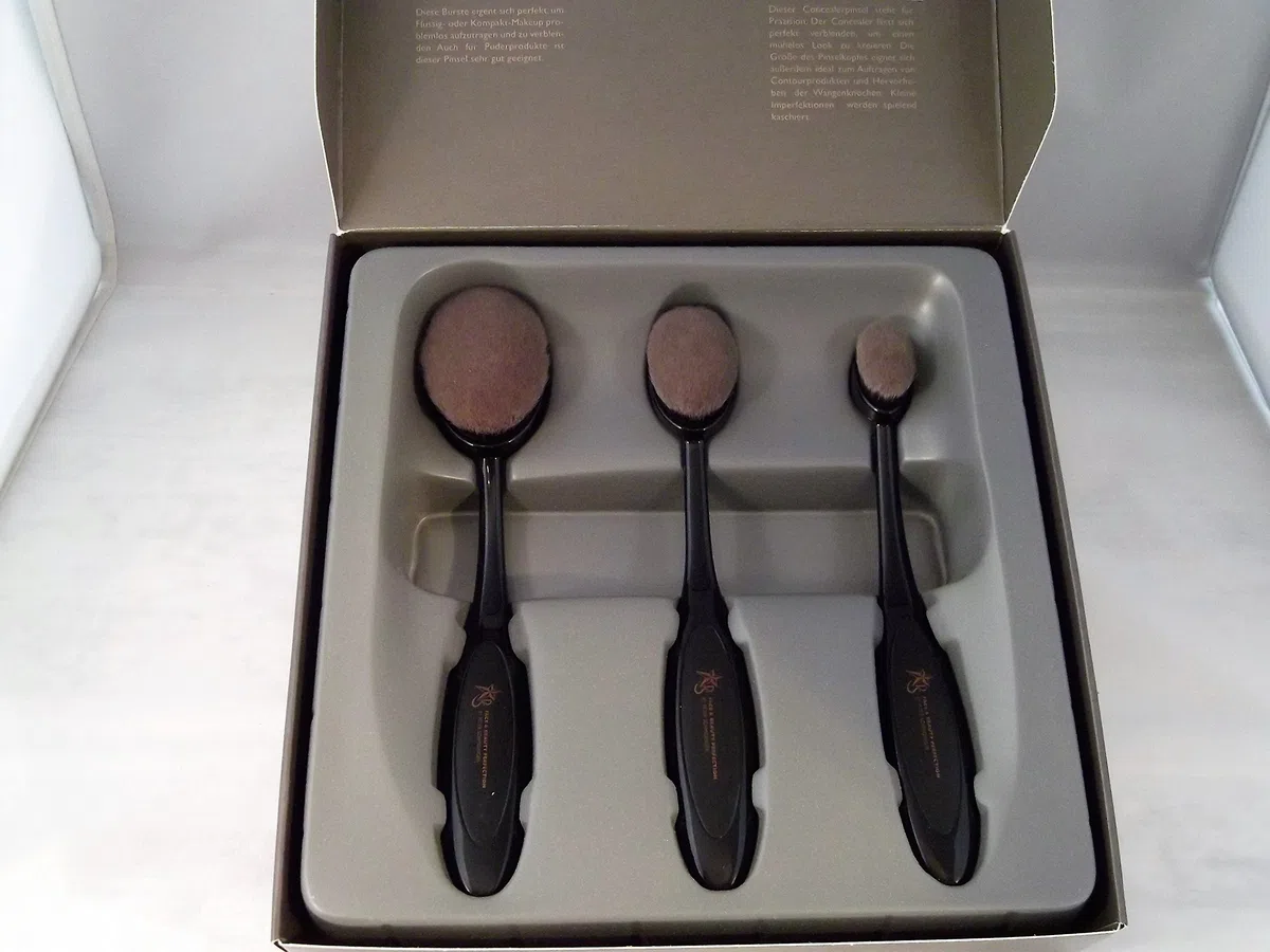 Peter Schmidinger Professional Brush Trio