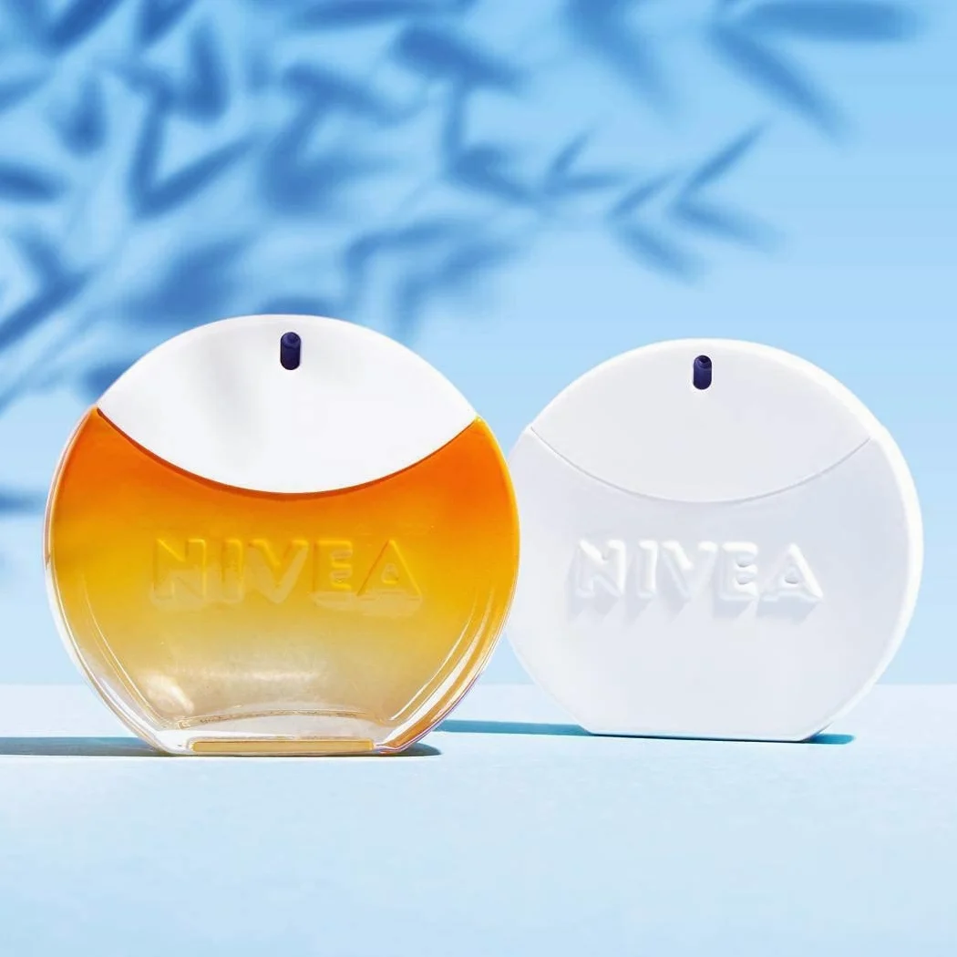 NIVEA Eau de Toilette Damenduft, 2 x 30ml, Geschenk Set aus SUN EdT (30ml) mit dem Original Sonnencreme Duft mit dem unvergleichbaren Parfum der Creme