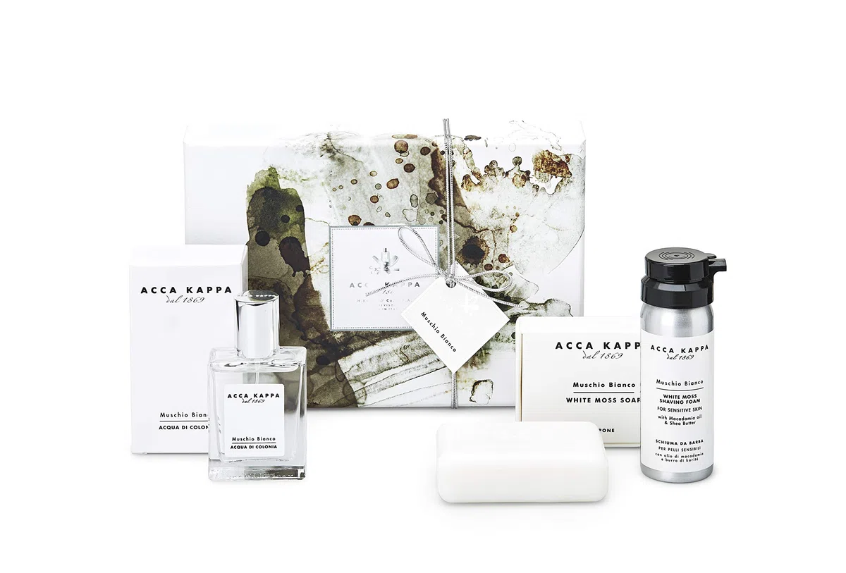 Acca Kappa White Moss Geschenkset Eau de Cologne, 30 ml, Rasierschaum, 50 ml und Seife, 100 g