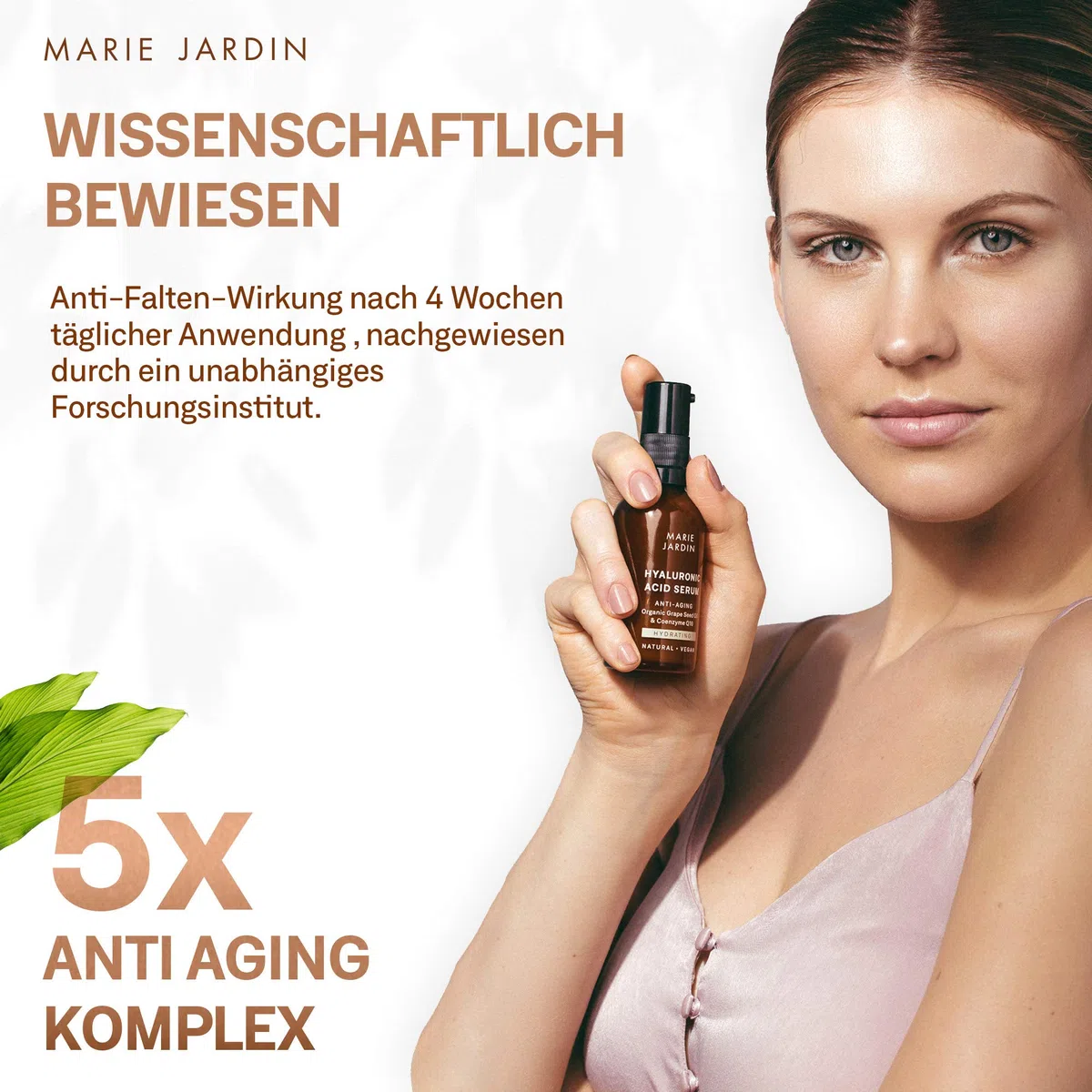 Hyaluron Serum mit Vitamin C und Q10, hochdosiert, 150 ml, mit geprüftem 5-fach Anti-Aging-Komplex, Basis für Make-up, Dreierpackung 3x50ml