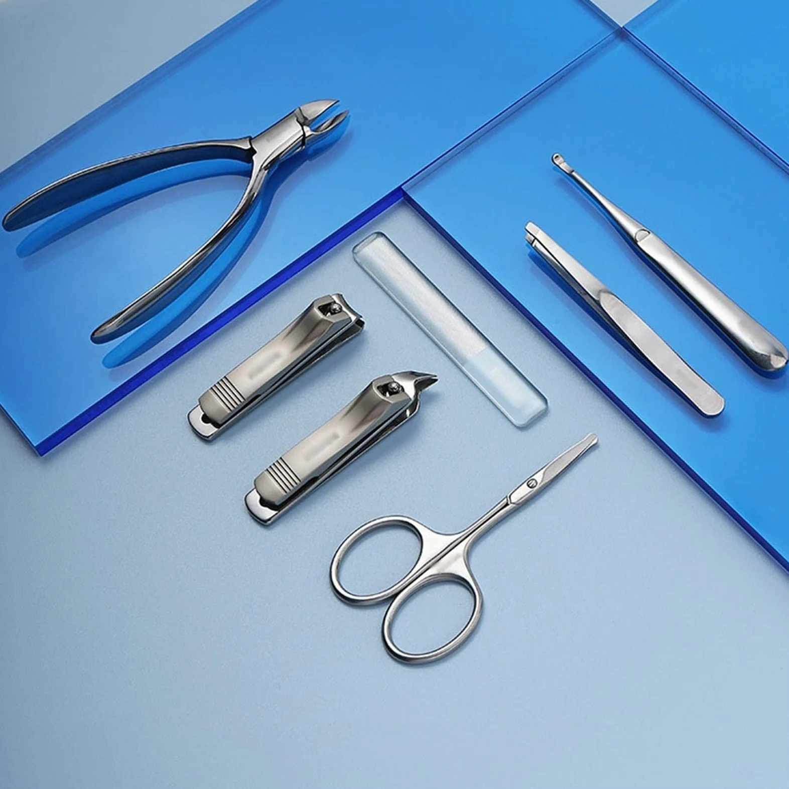 Nagelknipser-Set Tragbares Nagelknipser-Set, 7-teiliges Pediküre-Pflegeset for Männer und Frauen, scharfes Finger- und Zehennagelwerkzeug, Körperpflege-Maniküre-Set mit Lederetui Nagelpflegewerkzeuge(