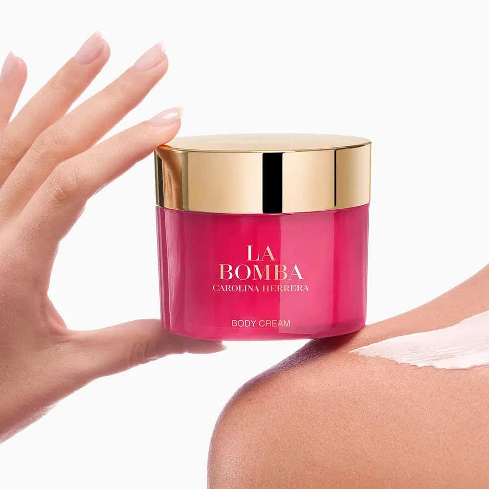 Carolina Herrera La Bomba Luxuriöse Körpercreme, 200ml, Reichhaltige Feuchtigkeitspflege in Eleganter Verpackung mit Goldakzenten