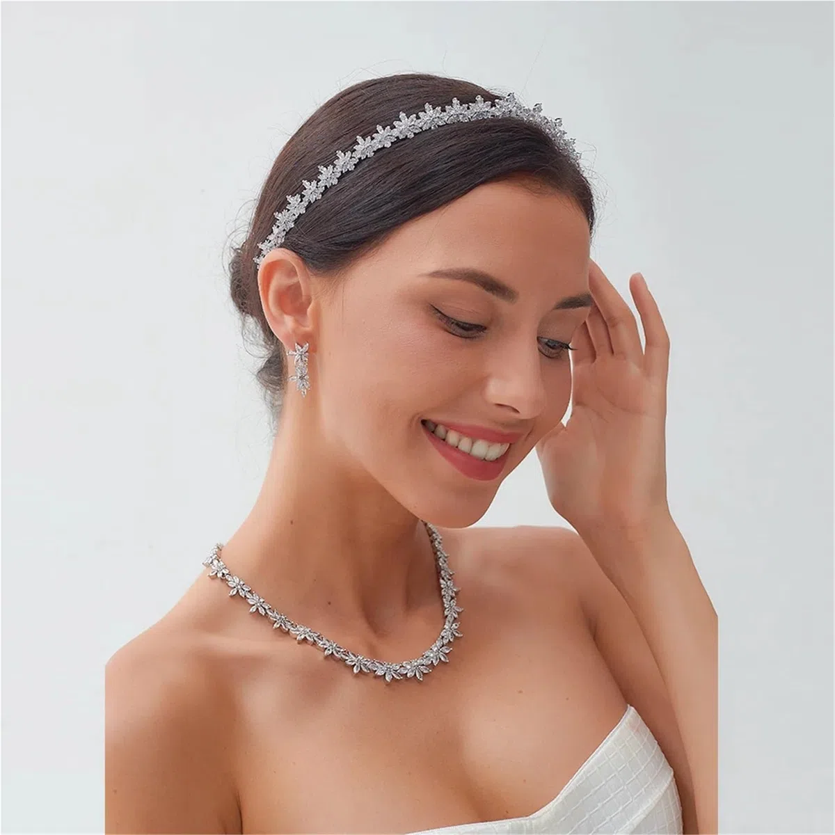 Silber Farbe verlängern Tiara Blumenkronen Hochzeit Kristall CZ Stirnband Braut Haarschmuck Schmuck