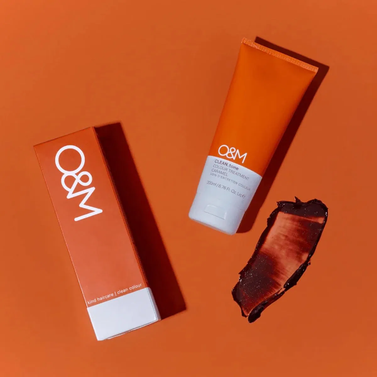 O&M CLEAN.tone Caramel (200ml) – Farbauffrischende Haarkur für blondiertes Haar – Pflegt & tönt von Blond bis sehr hellblond – Ohne Sulfate & Silikone – PETA-zertifiziert, vegan, Made in Australia
