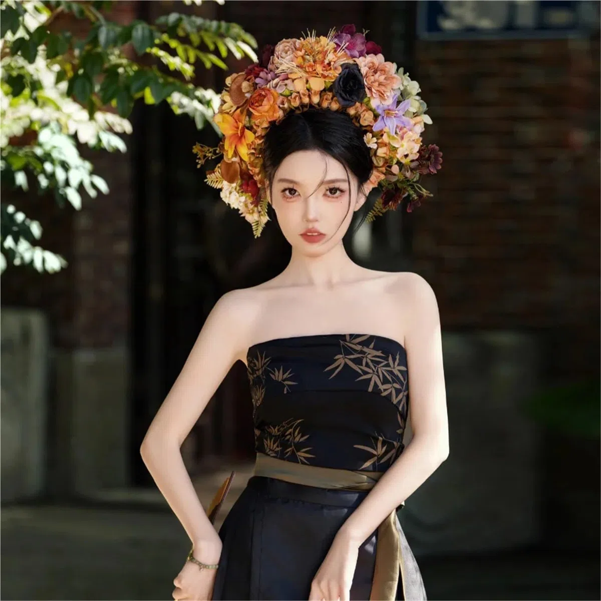 Blumenkranz Haare Frauen Mädchen Haarschmuck Stirnband Festival Große Blume Krone Kranz Dekoration for Die Haare Hochzeit Party Braut Kopfbedeckung ﻿(Color5)