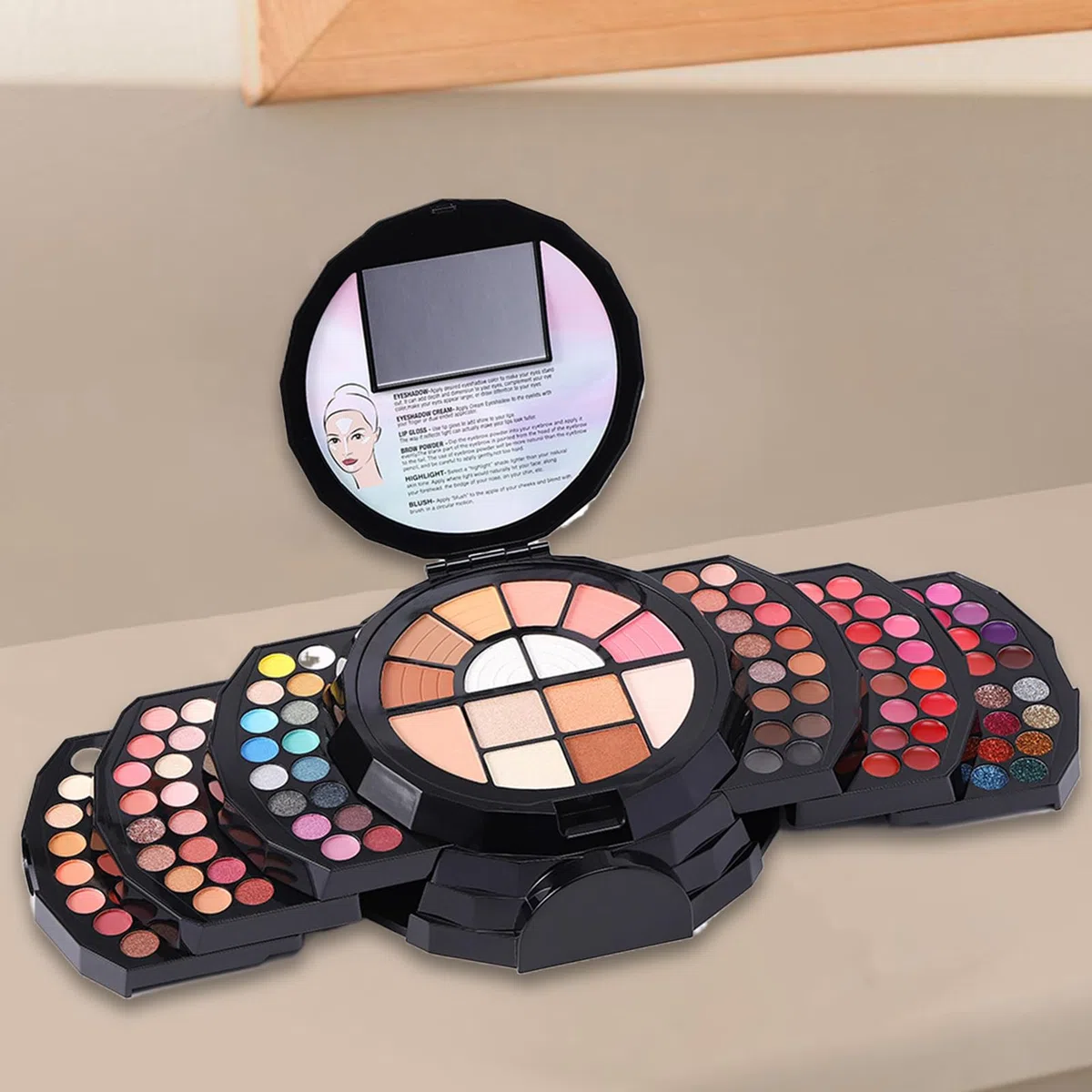 Make-up-Set für Anfänger Hochpigmentiert, Langanhaltend, Verblendbar, | 110 Farben Natürliche Farben Lidschatten Lippenstift Concealer Kajalstift Augenbrauen-Highlighter Kompa