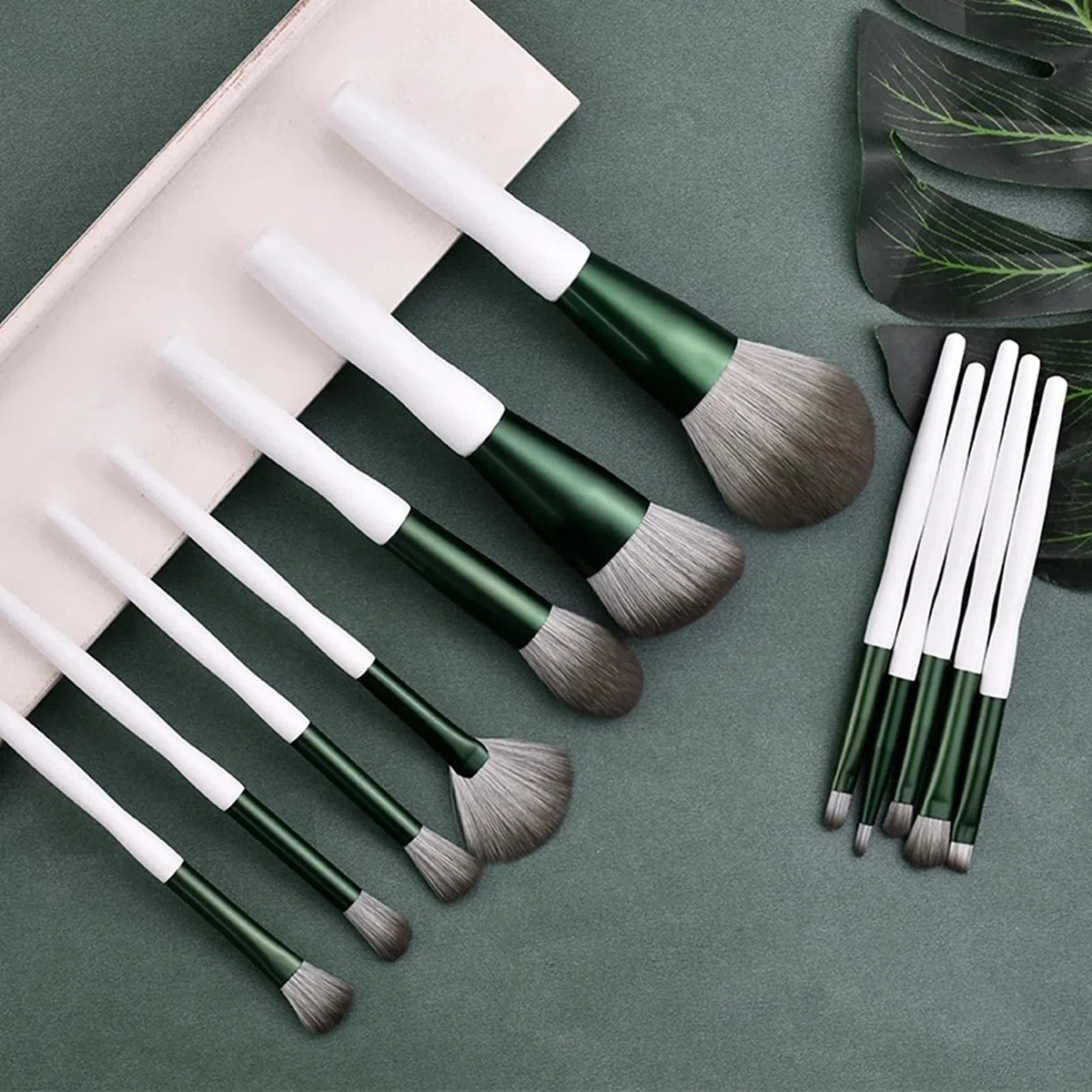 Make-up-Pinsel-Set 12 Make-up-Pinsel-Set mit weichem Anfängerpinsel Professional