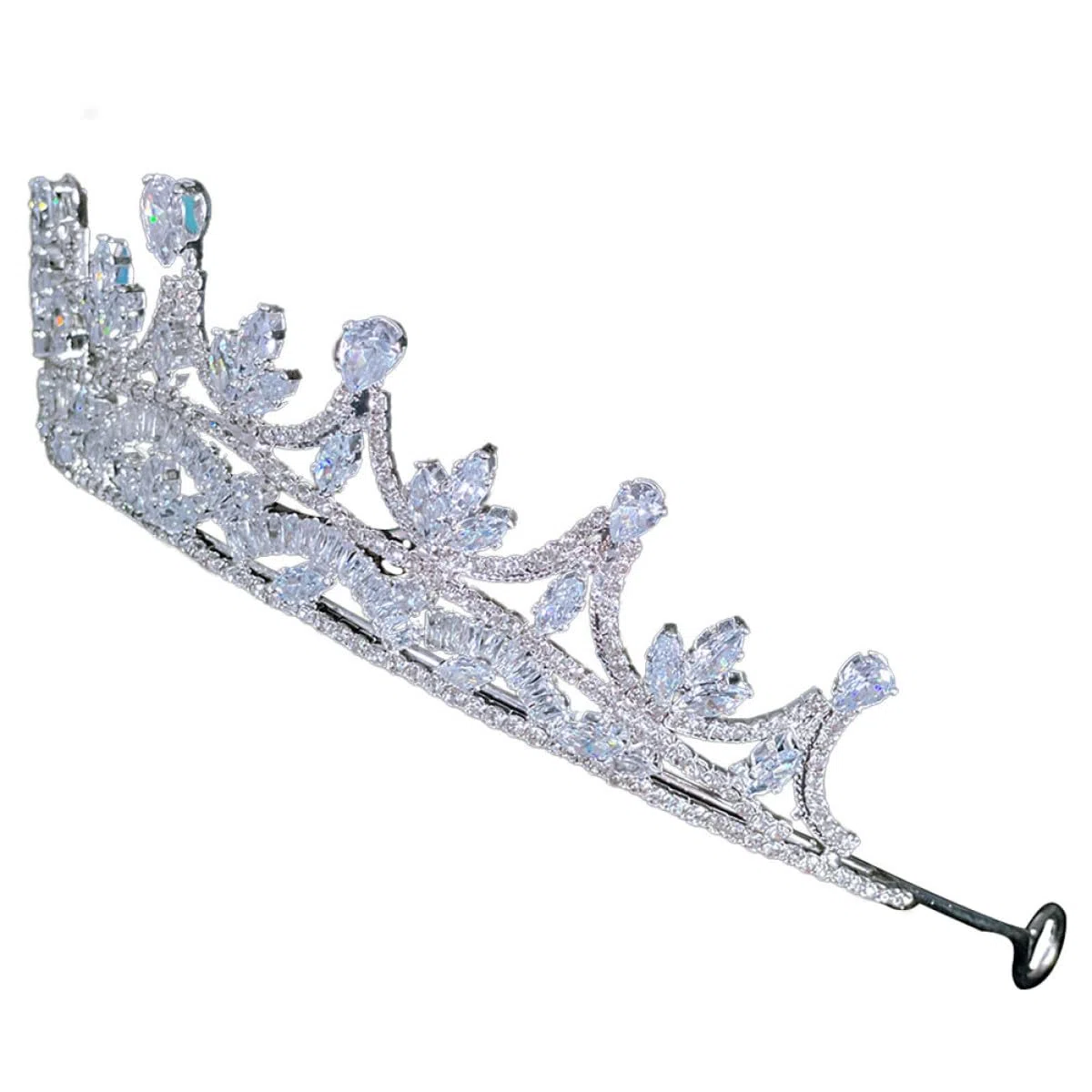 VILLCASE Elegante Hochzeitsbrautkrone aus Kupfer mit Zirkonbesatz Leichtes Silbernes Haarband für Damen für Besondere Anlässe und Kreative Fotos