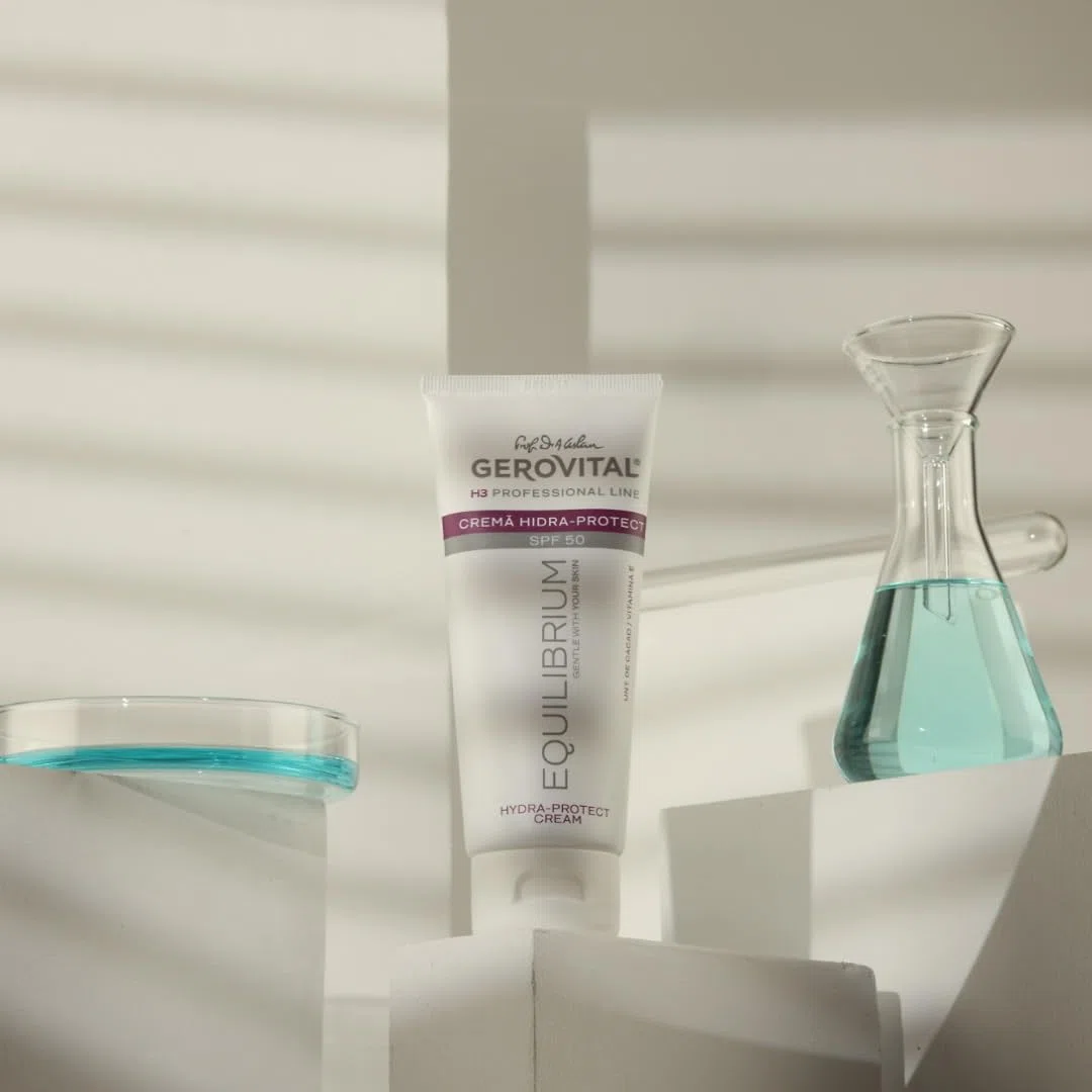 Gerovital H3 Equilibrium Feuchtigkeitsspendende Schutzcreme mit LSF 50-100 ml, Professioneller Sonnenschutz für das Gesicht, gegen Flecken, Anti-Aging, leichte Textur, getönt, Hoher UVA UVB