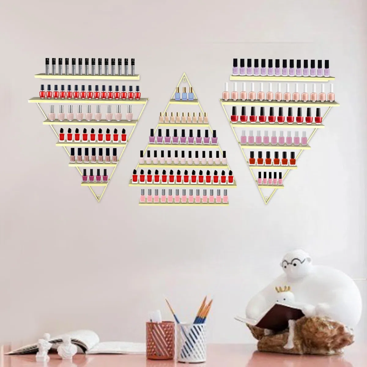 Wandregal für Nagellack, Metall, Gold, dreieckig, 5 Ebenen, Ausstellungsständer, Kosmetik, Tikes, Wanddekoration, unverzichtbar für Home Spa Nail Salon
