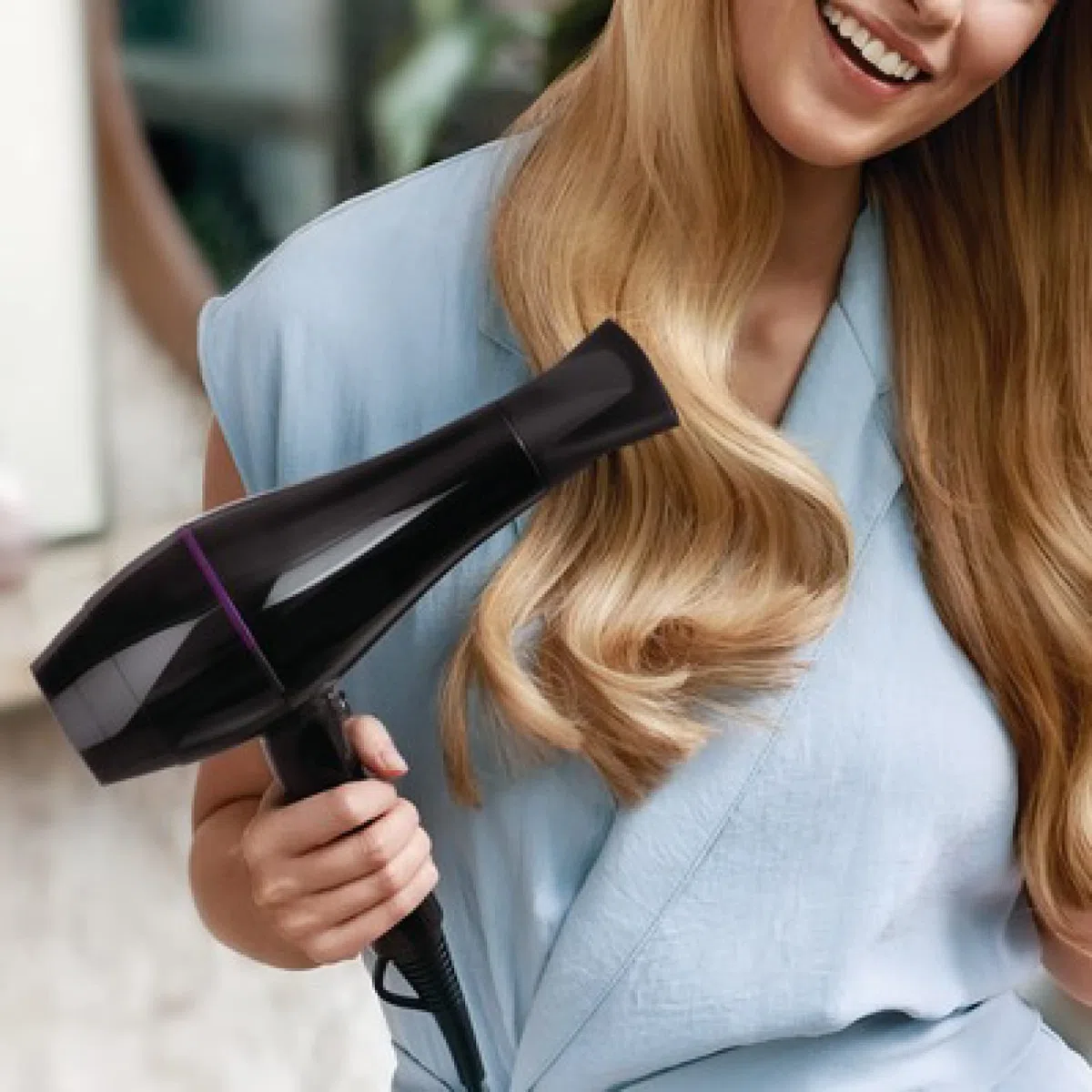 Philips DryCare Pro Haartrockner mit leistungsstarkem AC-Motor (Modell BHD274/00)