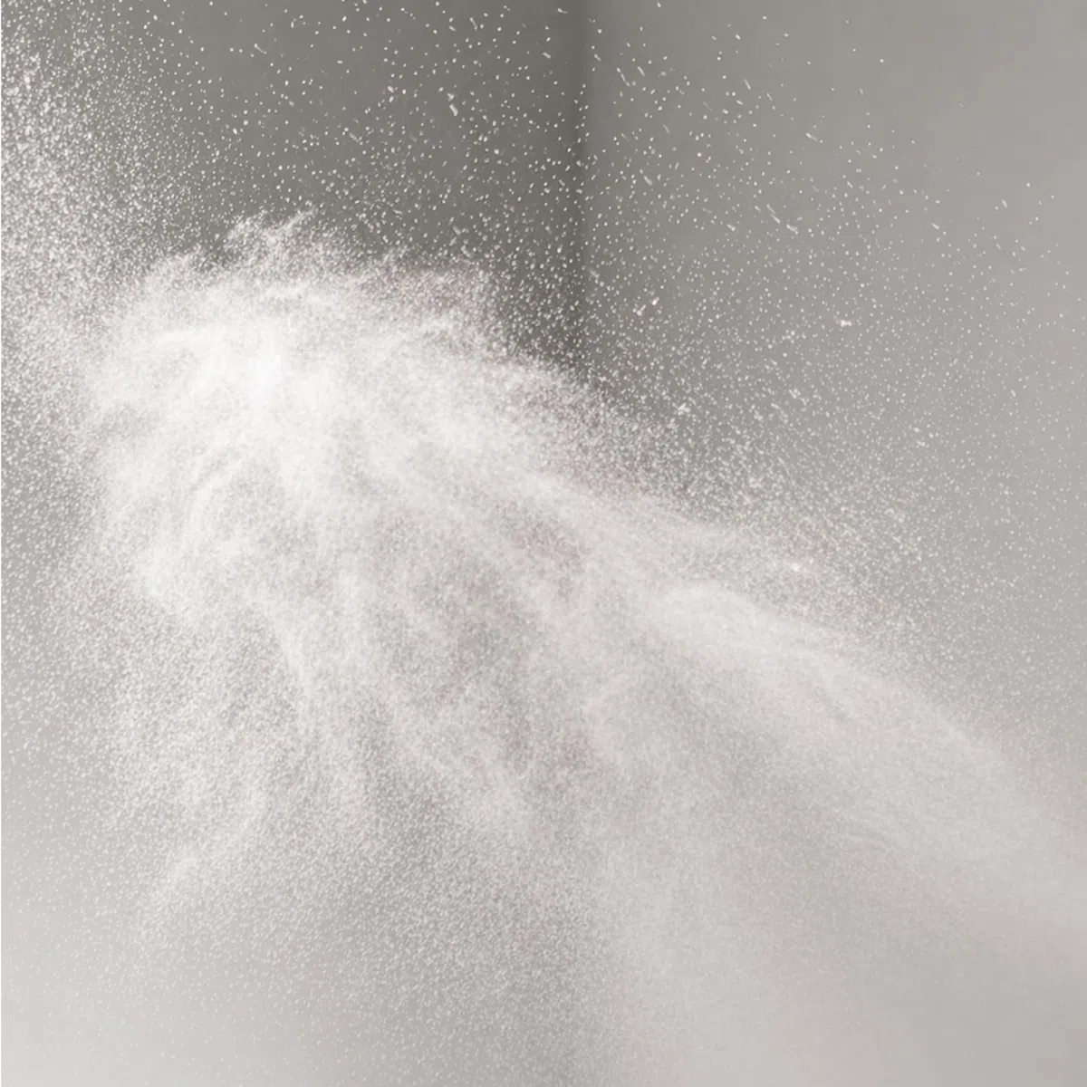THALGO Frigimince Spray 150 ml Kühlendes Körperspray gegen schwere Beine, straffend & vitalisierend mit Algen & Menthol