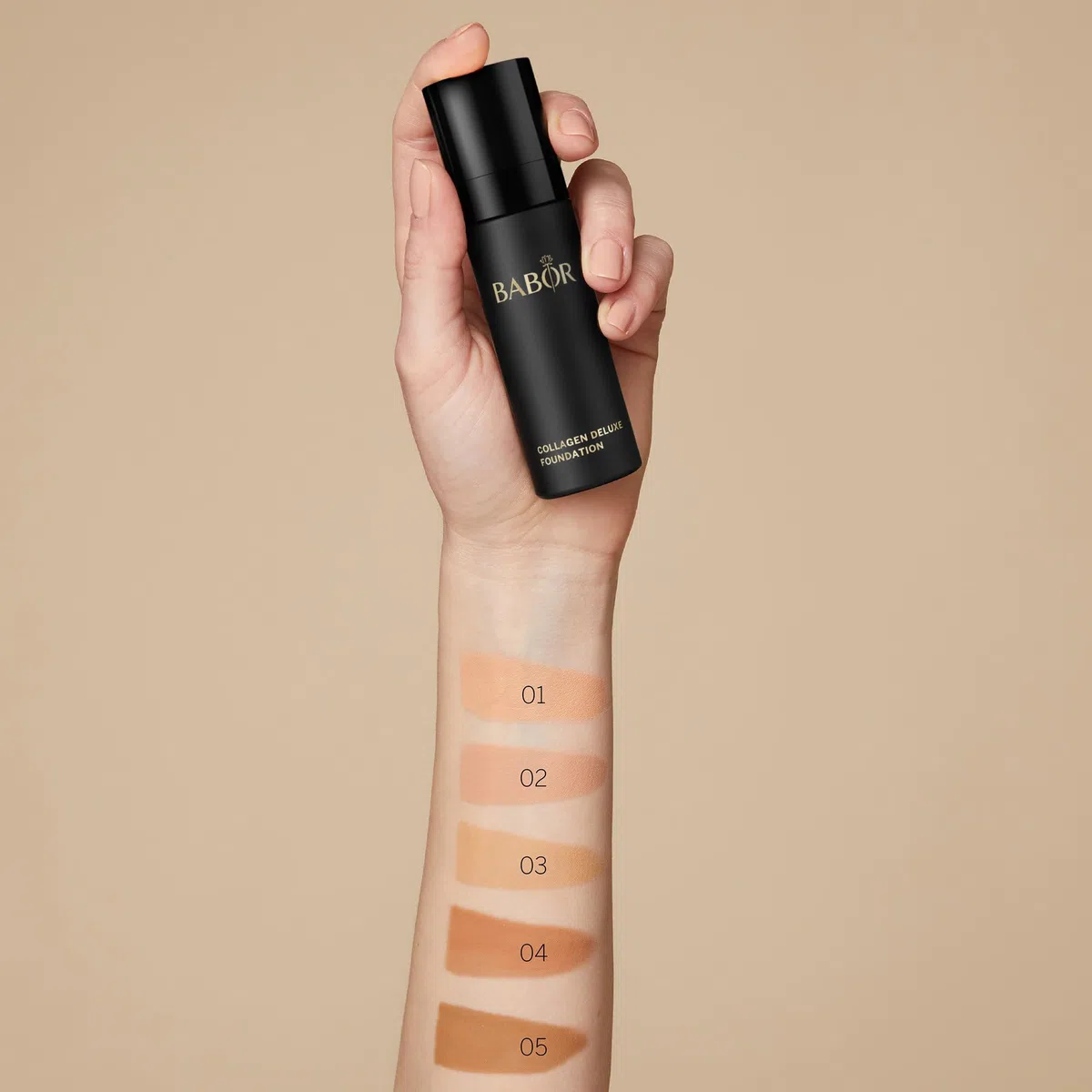 BABOR MAKE UP Collagen Deluxe Foundation, Make-up für trockene und reife Haut, Mit Anti-Aging Serum, Stark deckend, Langanhaltend, 1 x 30 ml