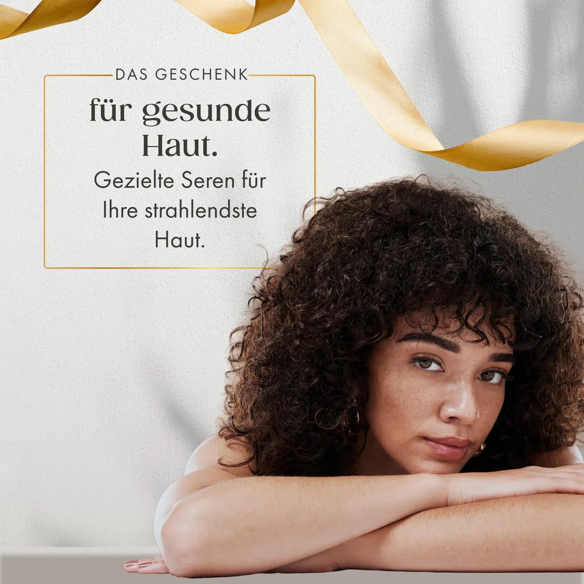 Satin Naturel Geschenkset für Frauen 5x30ml Skincare Routine Aloe Vera Gel Arganöl Vitamin C Serum Hyaluron Serum Retinol Creme Vegan Luxus Geschenkbox Premium Edition