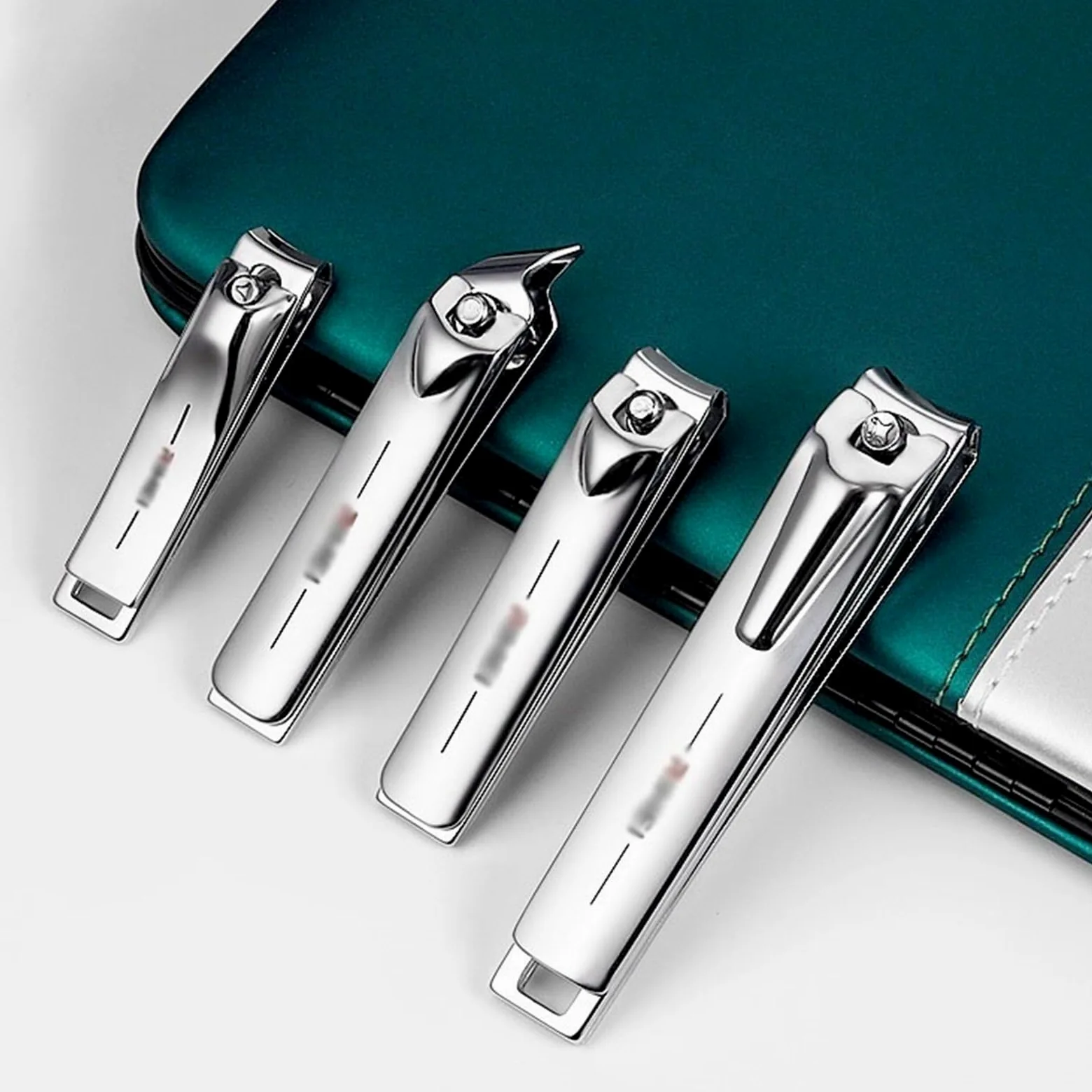 15-teiliges professionelles Nagelknipser-Set, Maniküre-Set mit tragbarer Ledertasche, Edelstahl- und Pediküre-Set