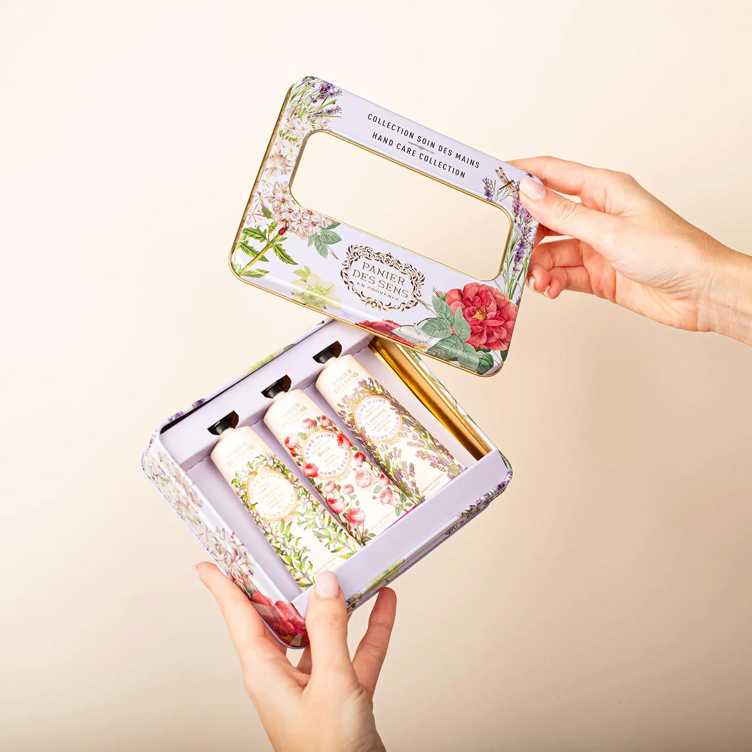 Panier des Sens - Geschenk für Frauen - Trio aus natürlicher Handcreme 3x30ml, Eisenkraut, Rose, Lavendel - Geschenkideen für Frauen - Geschenkset mit 97% natürlichen Inhaltsstoffen – Hand Cream