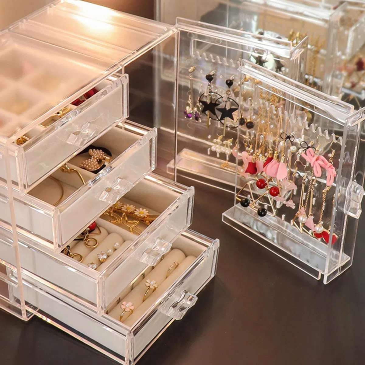 Mehrzweck Schmuck Aufbewahrungsbox mit 5 Schubladen, transparente Kunststoff Designs, tragbar für Ohrringe, Ringe und Armbänder, Ohrring Aufbewahrungsbox