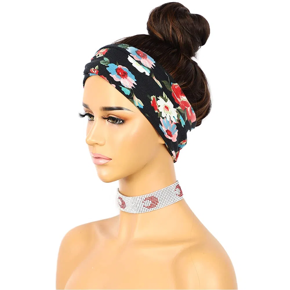Sapphirewigs Body Wave Stirnband Perücke synthetische lange wellige braun 150% Dichte 26 inch